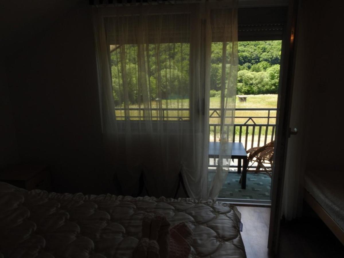 Omar & Una Apartmani Bihać Exterior foto